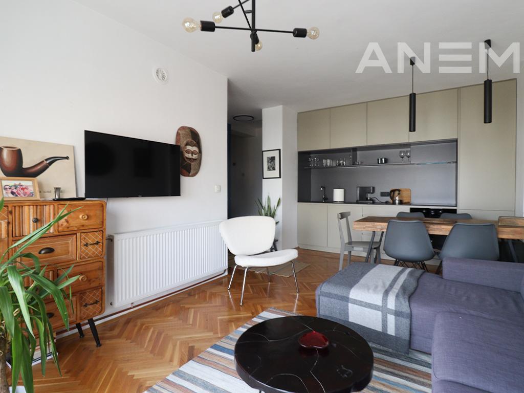 Banesë me qira me 1 dhomë gjumi në Qendër