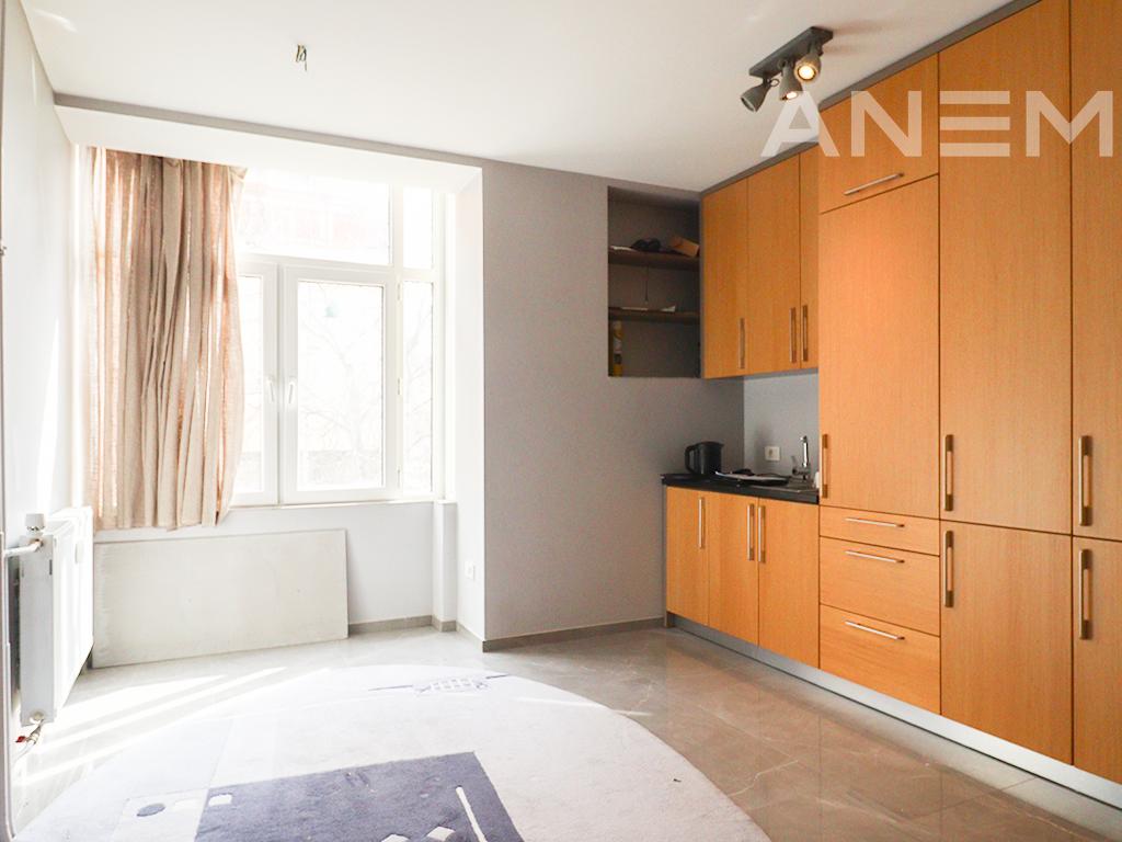 Zyre me qira me 3 hapësira pune në Qendër