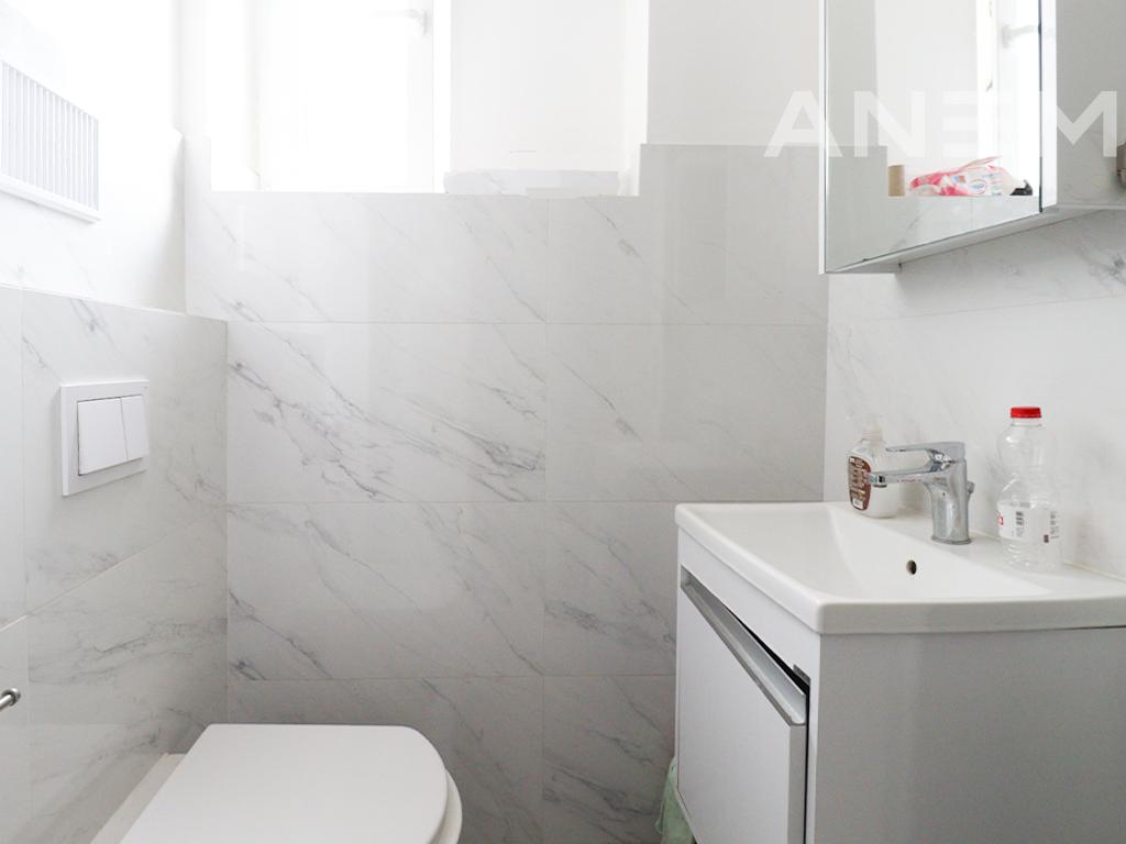 Zyre me qira me 3 hapësira pune në Qendër