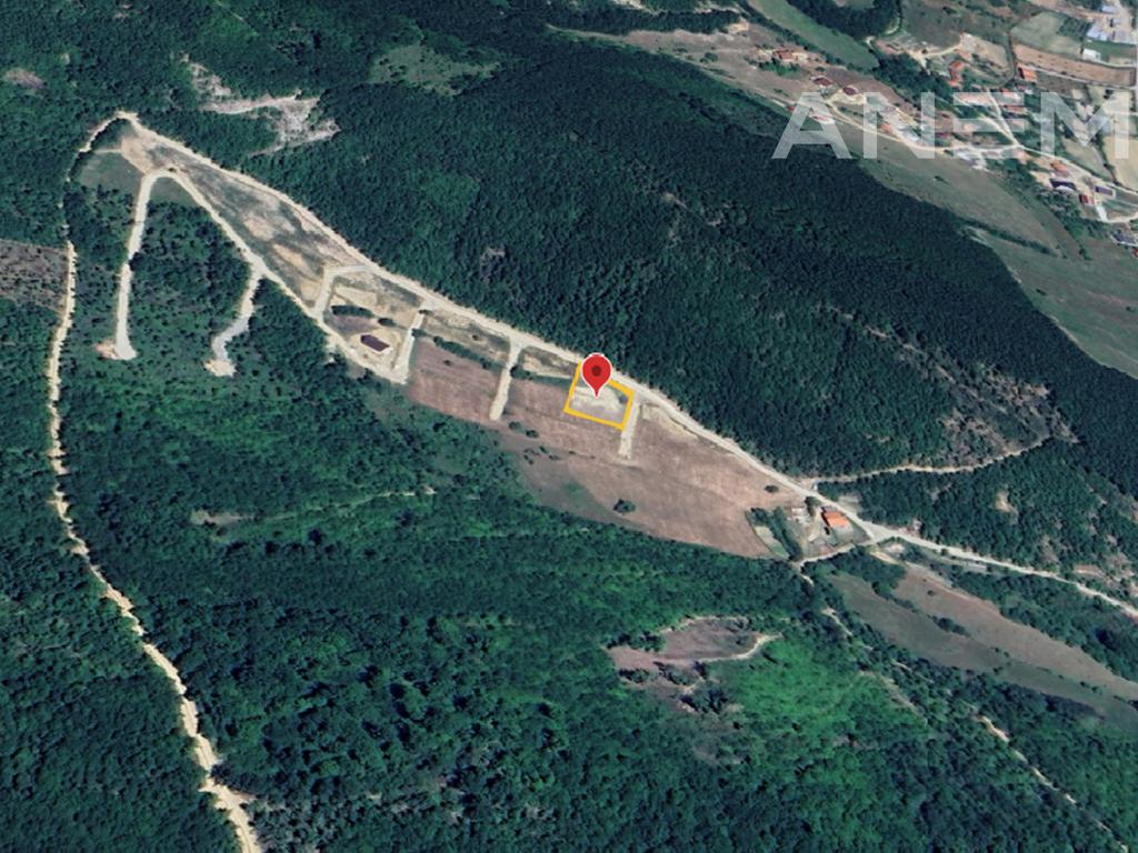 Tokë për shitje 7.10 ari në Mramor