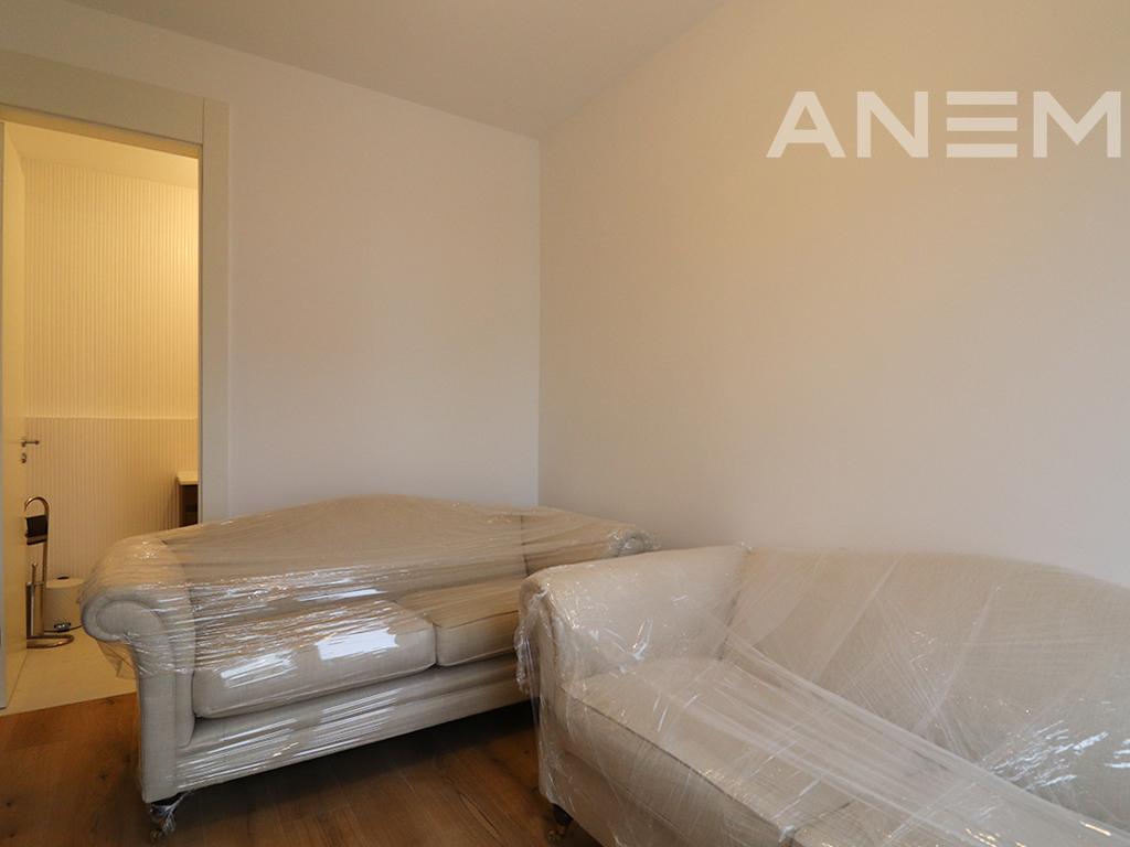 Shtëpi me qira 244m² në lagjen Marigona Hill