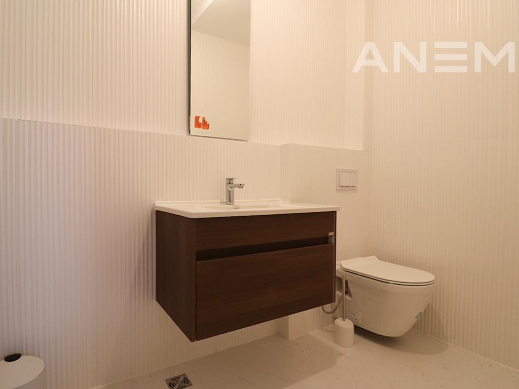 Shtëpi me qira 244m² në lagjen Marigona Hill