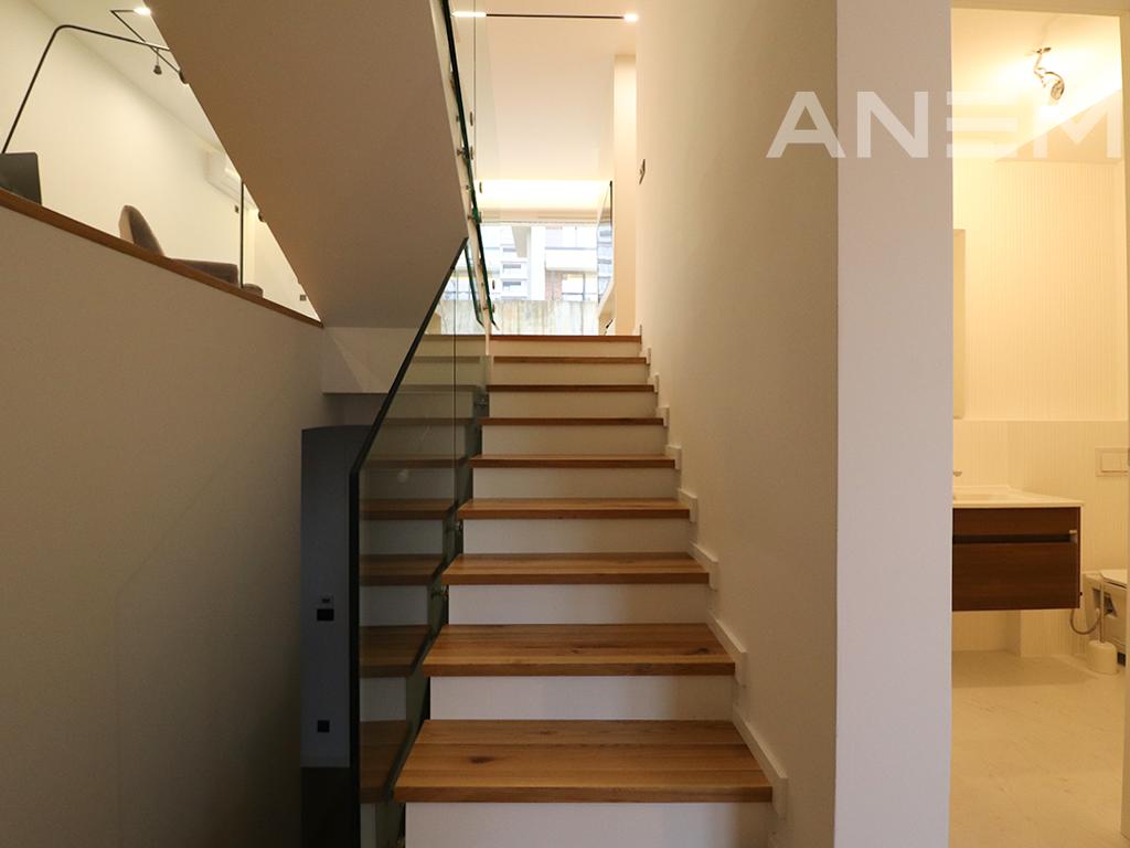 Shtëpi me qira 244m² në lagjen Marigona Hill