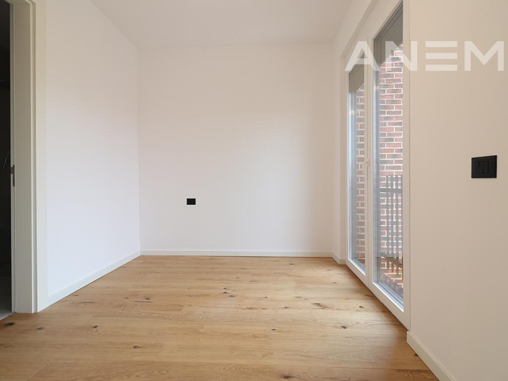 Shtëpi me qira 244m² në lagjen Marigona Hill