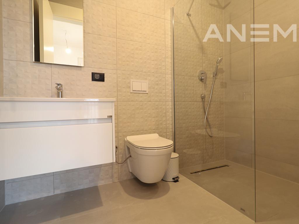 Shtëpi me qira 244m² në lagjen Marigona Hill