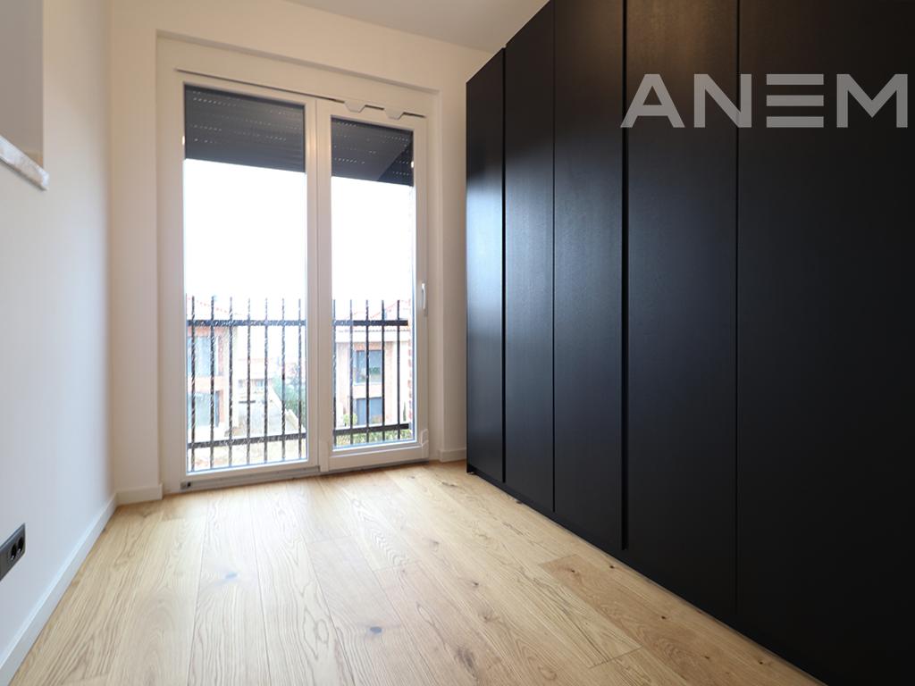 Shtëpi me qira 244m² në lagjen Marigona Hill
