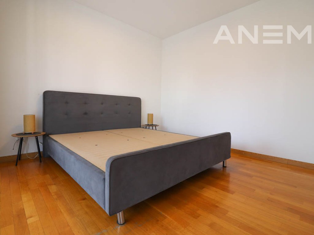 Shtëpi në shitje 260m² + 40m² nënkulm në Marigona Residence