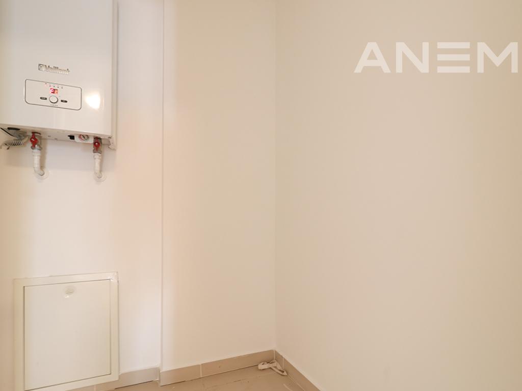 Penthouse for rent with 3 bedrooms on C Street