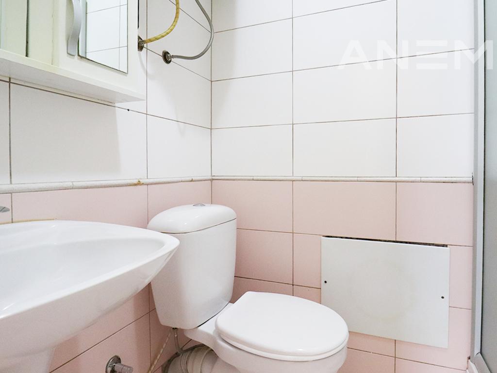 Banesë me qira me 3 dhoma gjumi në Tophane