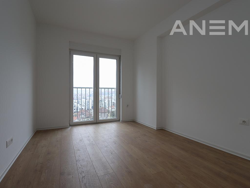 Banesë në shitje 114m² në Veternik