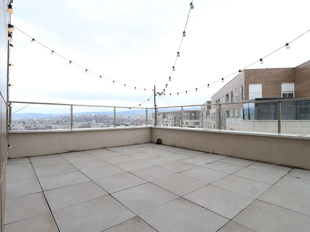 Duplex në shitje 282m² në Veternik