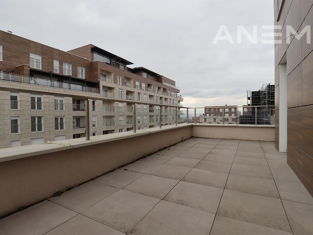 Duplex në shitje 282m² në Veternik