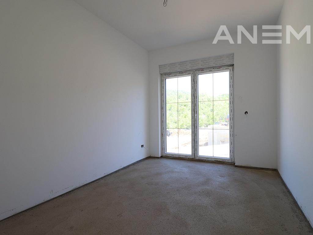 Shtëpi në shitje 193.11m² në lagjen Royal Green Residence