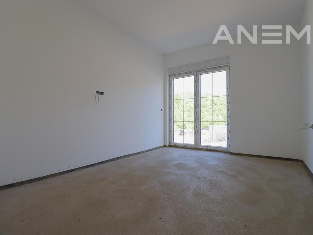 Shtëpi në shitje 193.11m² në lagjen Royal Green Residence