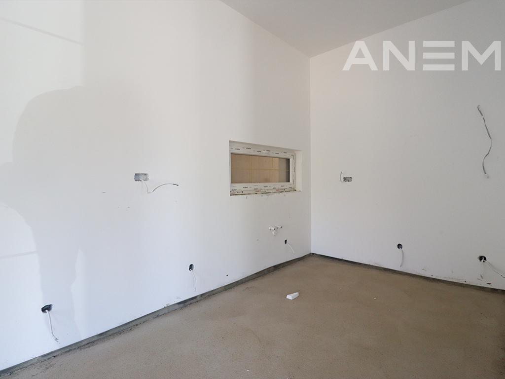 Shtëpi në shitje 193.11m² në lagjen Royal Green Residence