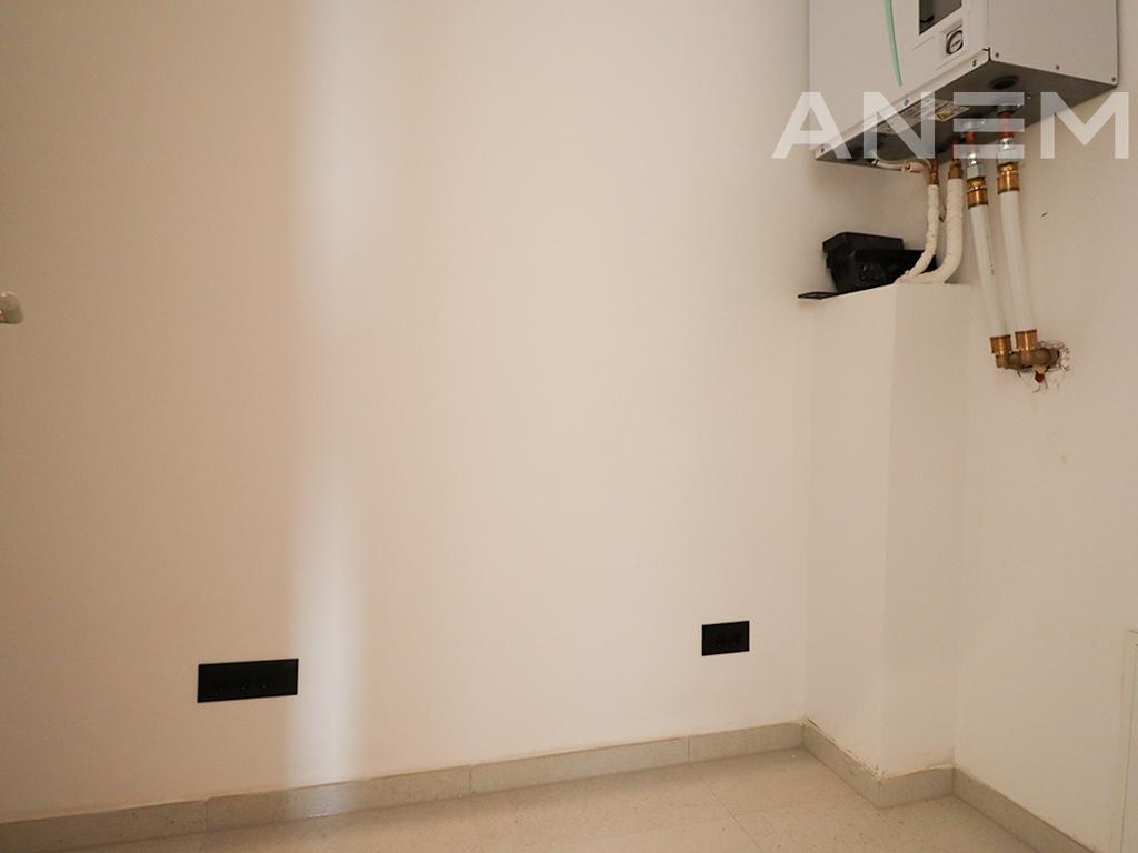 Penthouse me qira me 3 dhoma gjumi në Marigona Hill