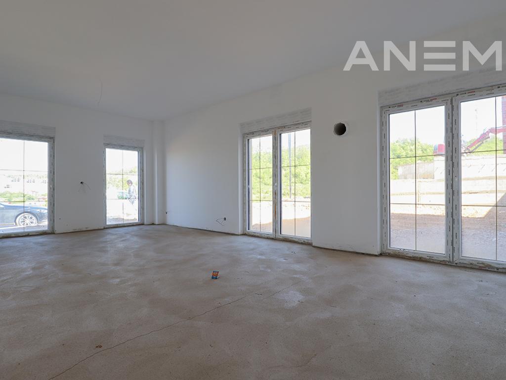 Banesë në shitje 95.38m² në Veternik