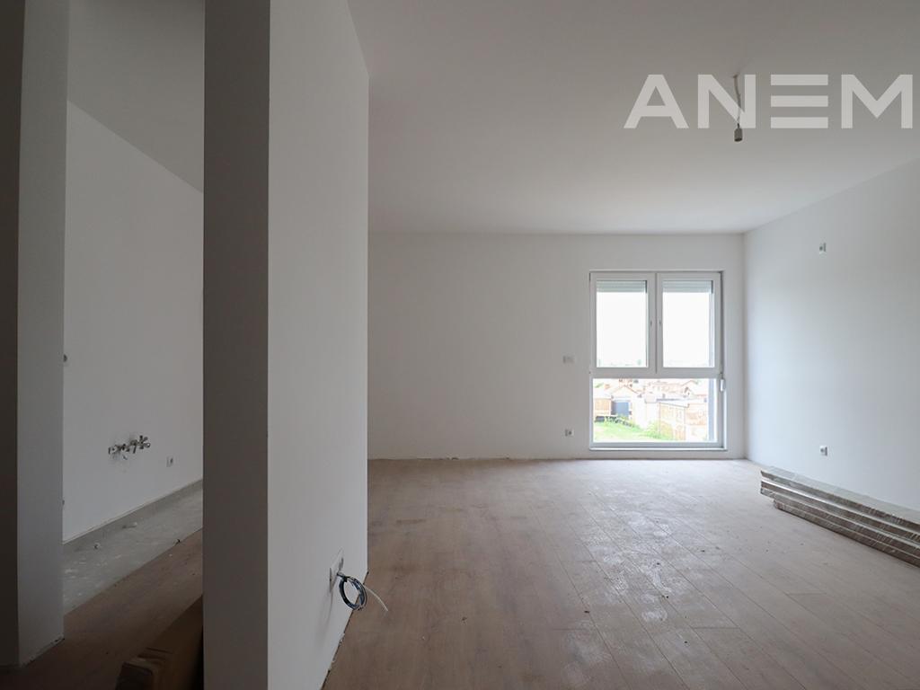 Banesë në shitje 112.931m² në Fushë Kosovë