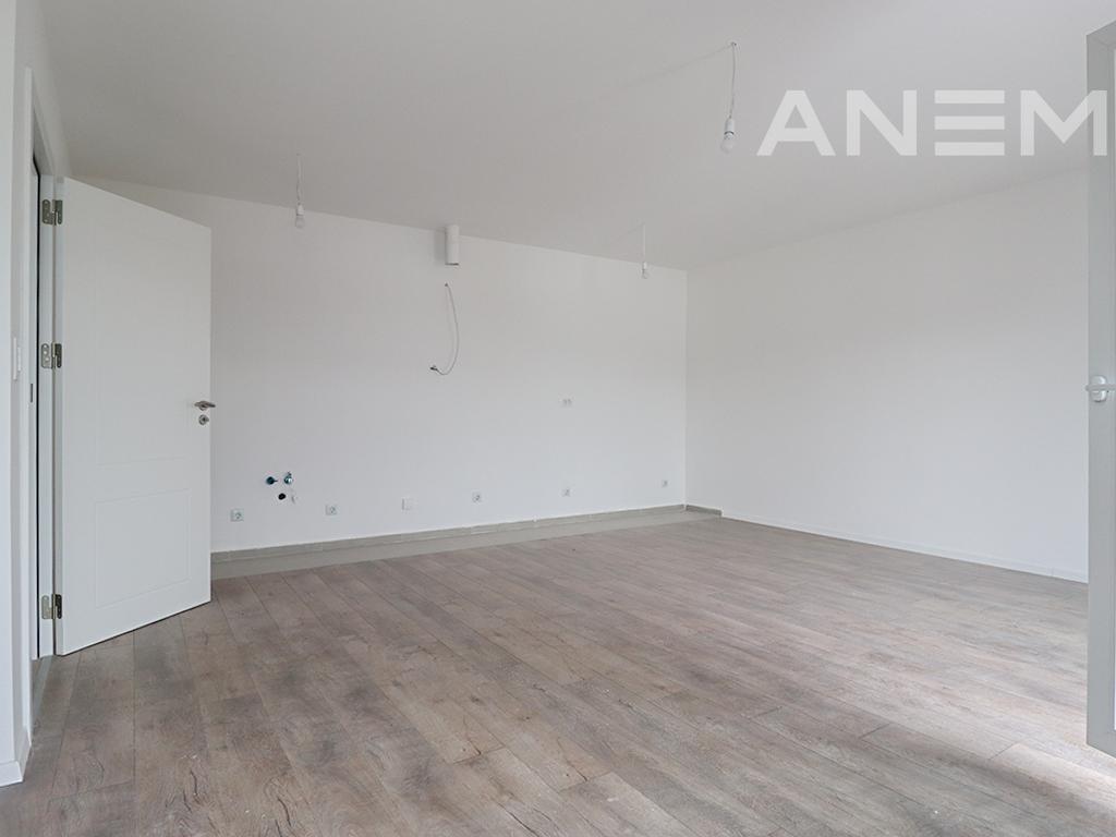 Banesë në shitje 109.418m² në Fushë Kosovë