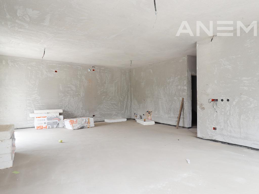 Dy shtëpi në shitje 340m² në Çagllavicë