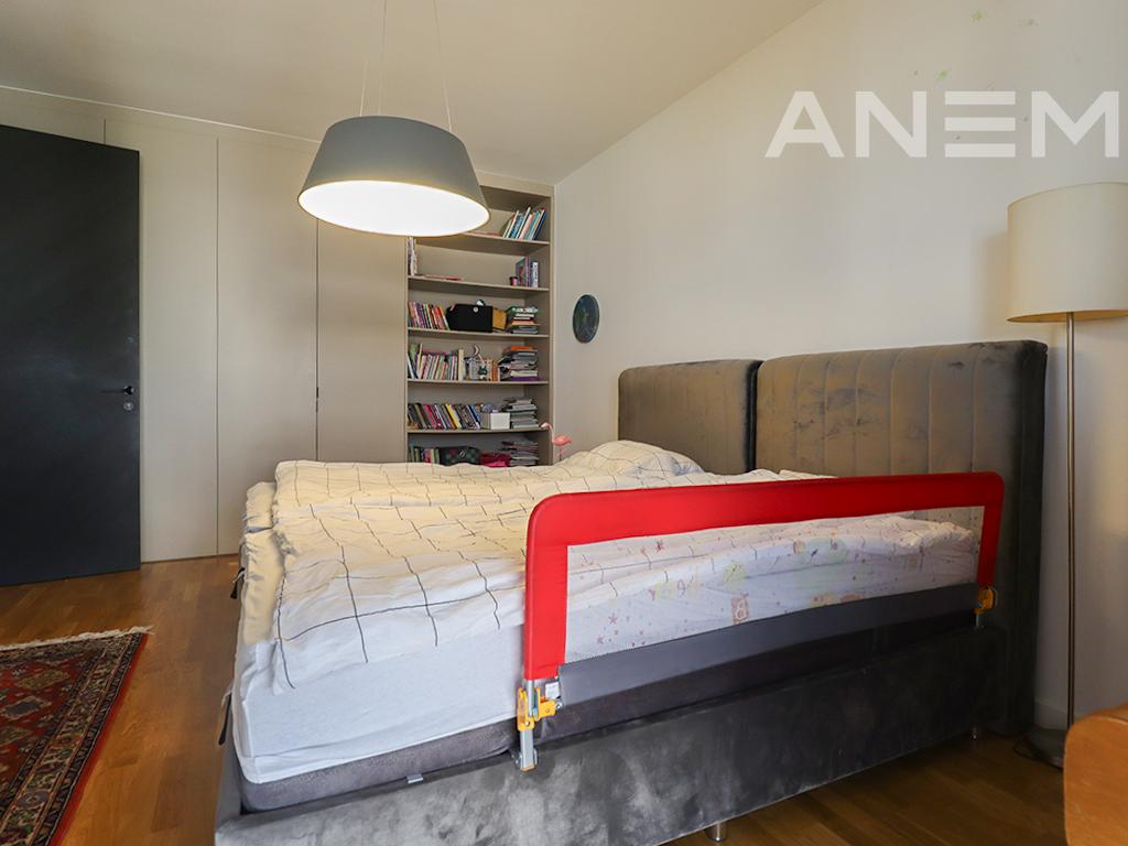 Shtëpi në shitje 270m² në lagjen Qershia