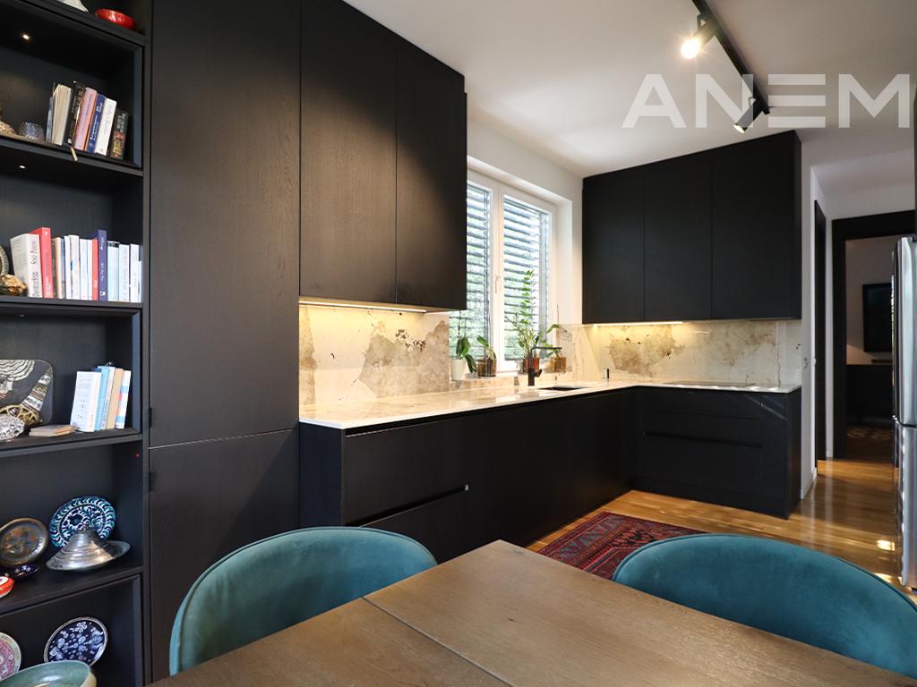 Shtëpi në shitje 270m² në lagjen Qershia