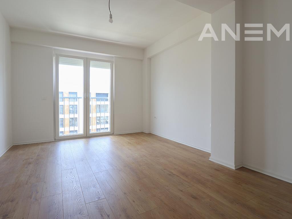 Office for rent 260m² in Veternik