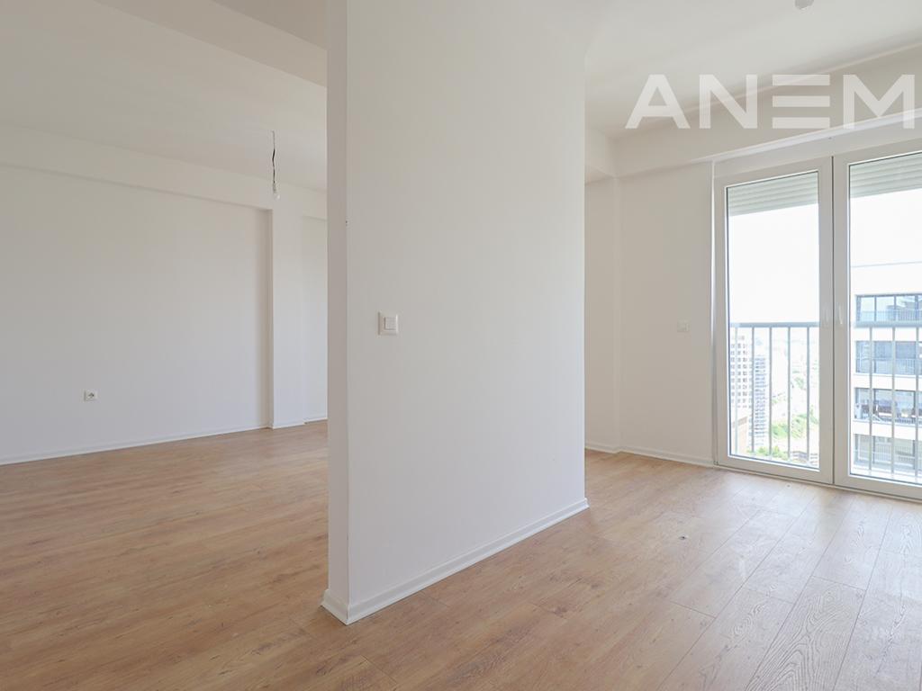 Office for rent 260m² in Veternik