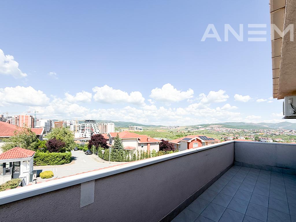 Property for rent 914m² in Amerikan Village