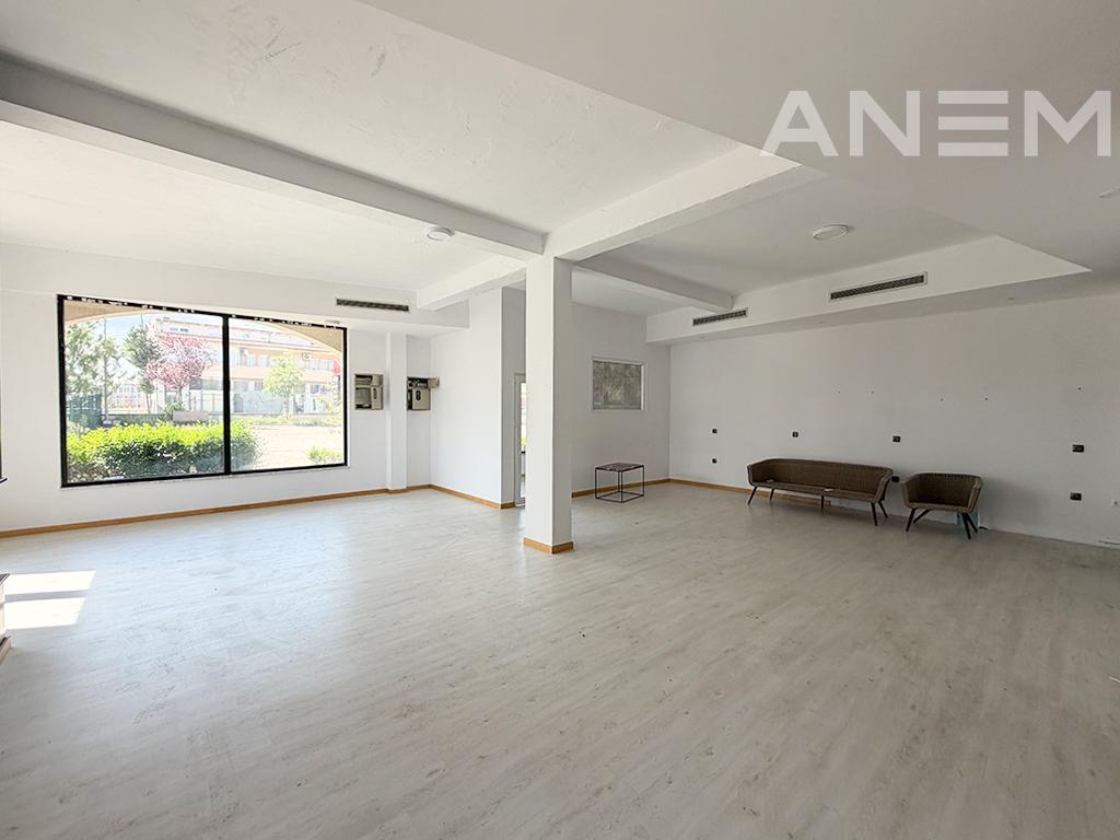 Property for rent 914m² in Amerikan Village