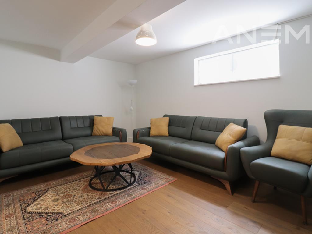Shtëpi në shitje 174m²+42m² në lagjen Marigona Residence
