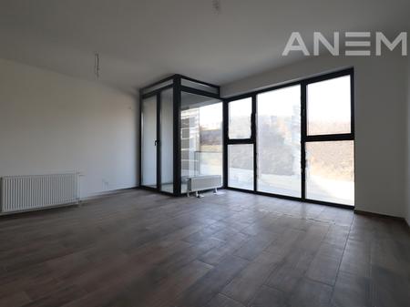 Zyre me qira me 3 hapësira pune te Prishtina e Re