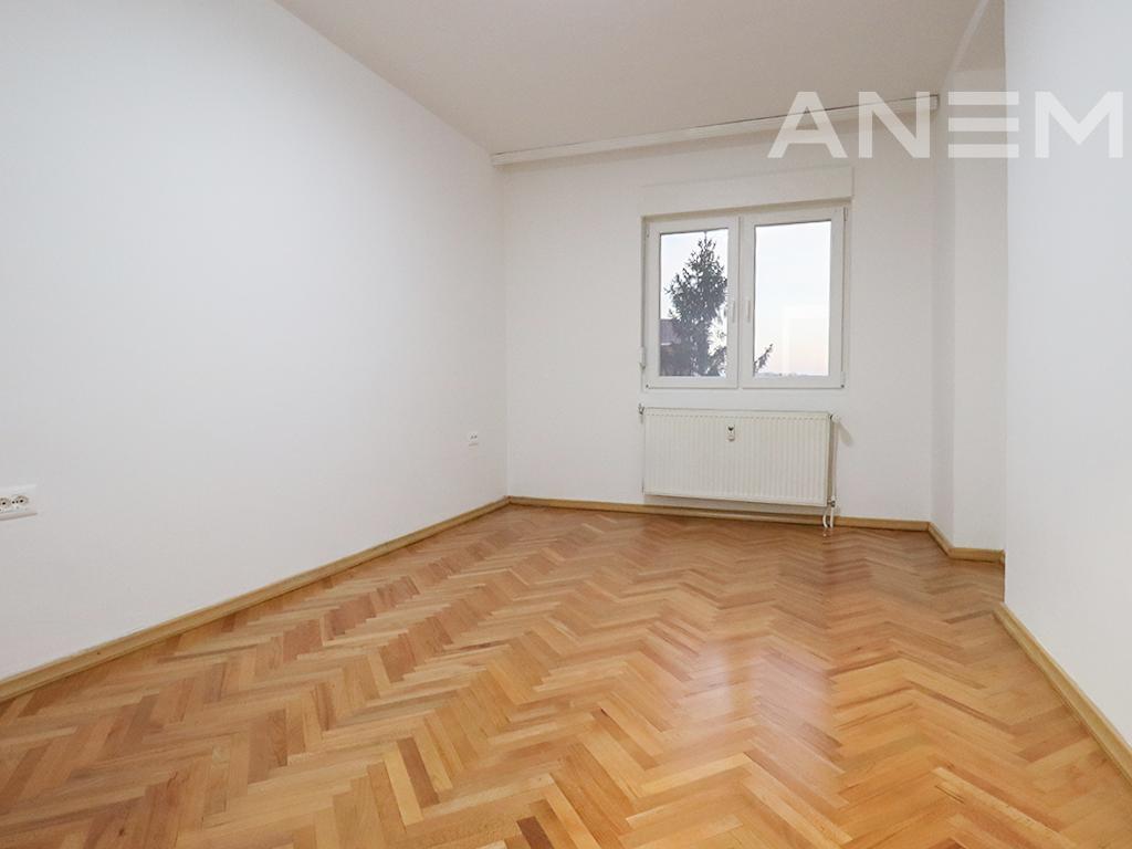 Banesë me qira me 2 dhoma gjumi në Breg të Diellit