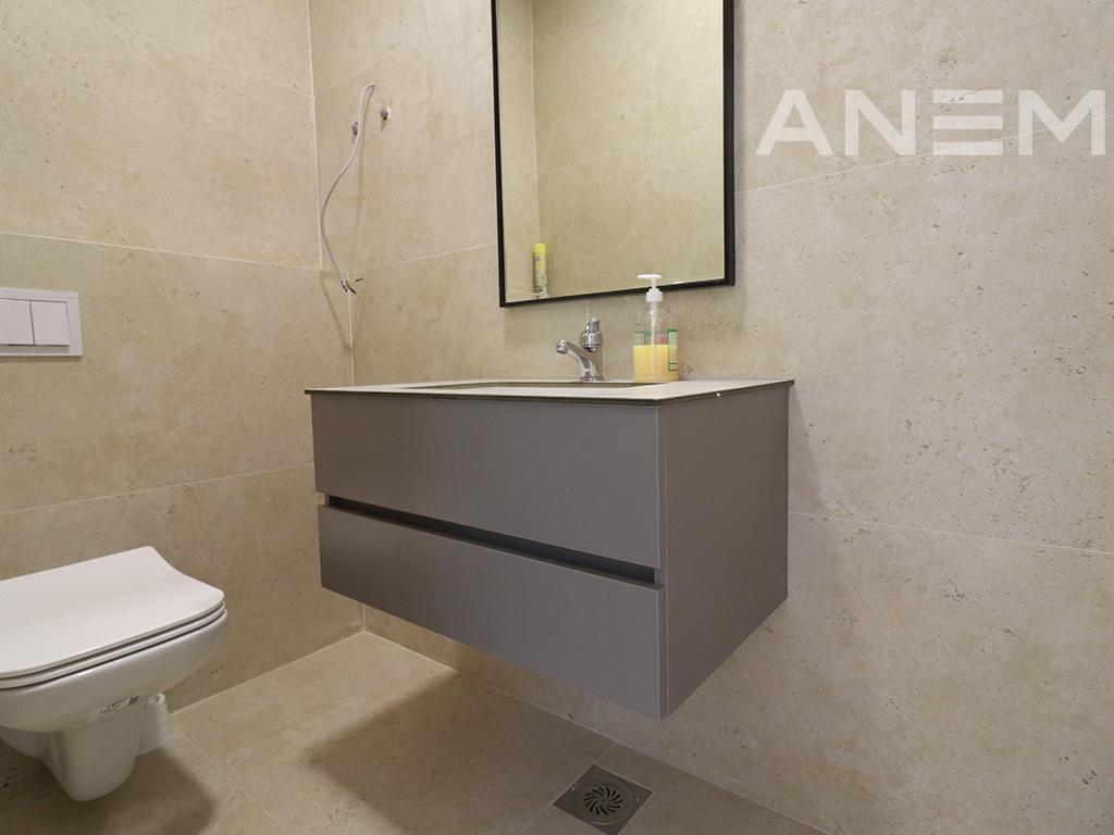 Lokal në shitje 133m² në Mati 1