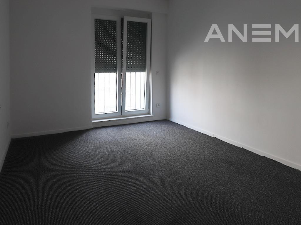 Banesë me qira 118m² në Mati 1