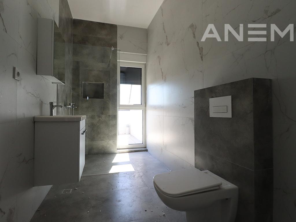 Penthouse në shitje 165m² në Arbëri