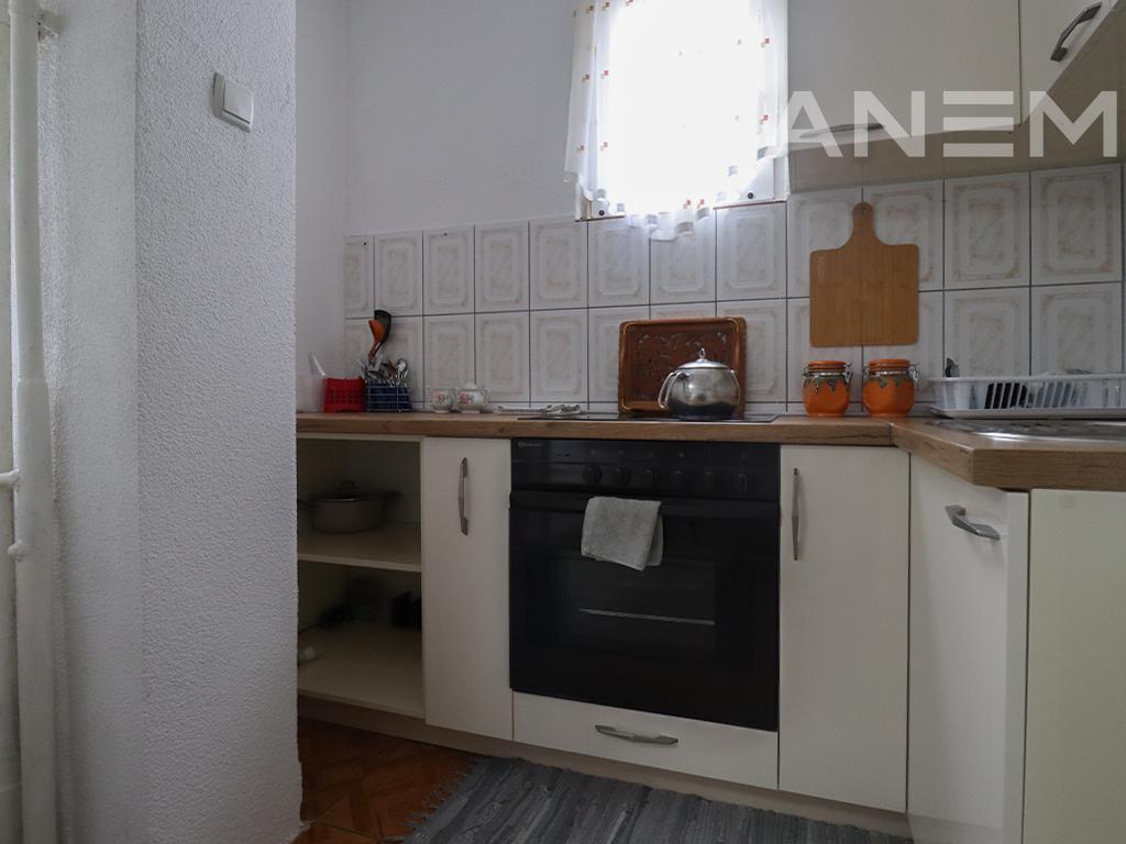 Banesë me qira me 1 dhomë gjumi në Ulpianë