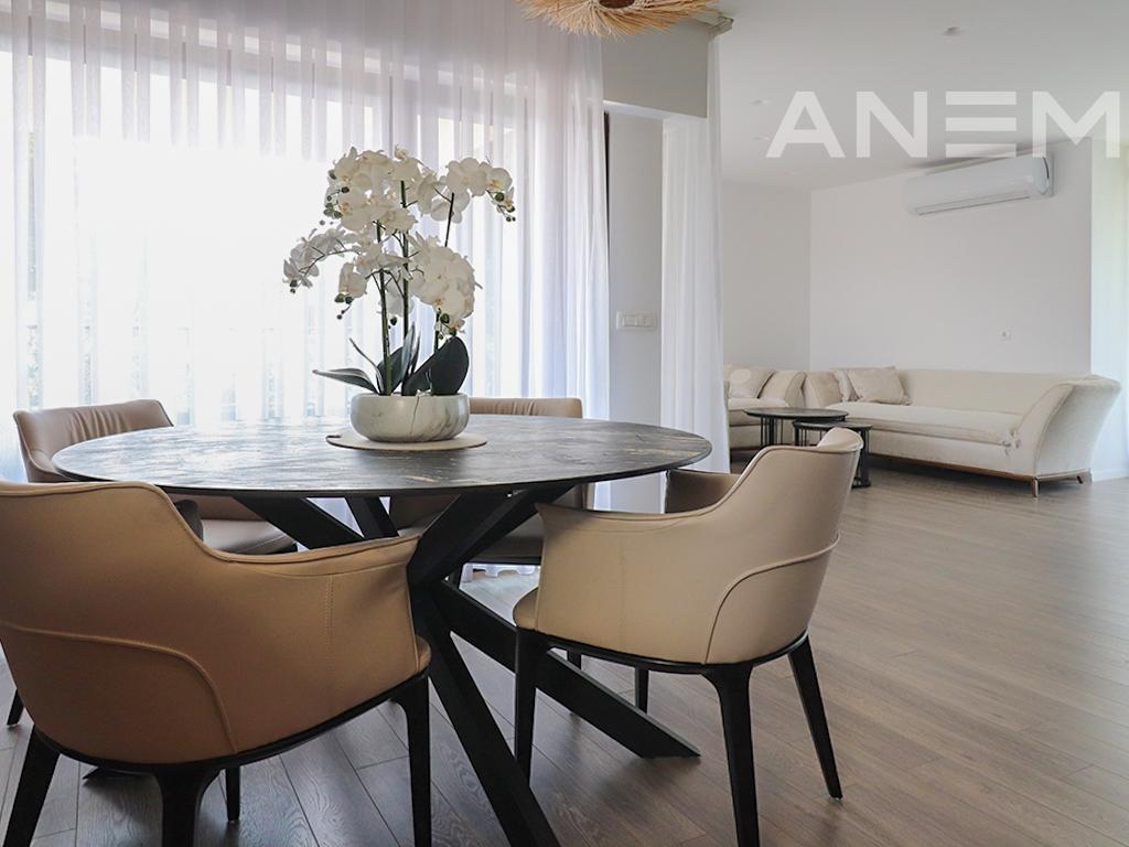 Shtëpi me qira 174m² në Marigona Residence