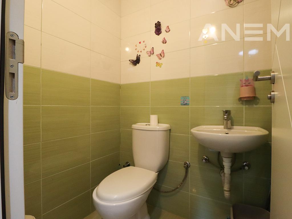 Banesë në shitje 86m² në Tophane