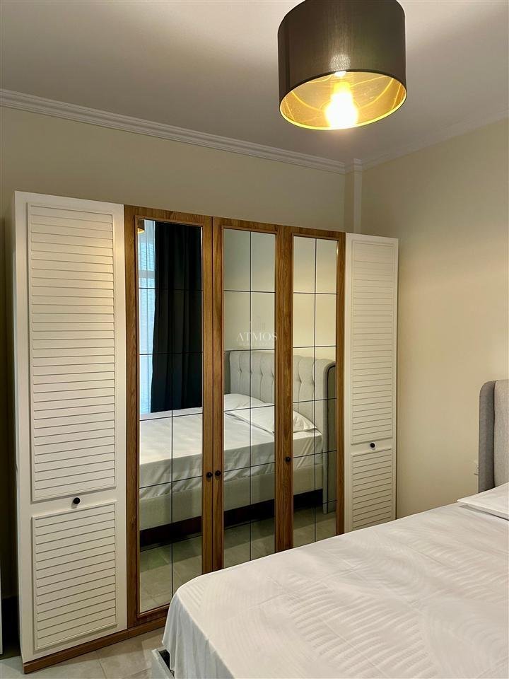 jepet me qera apartament 1+1+Ballkon tek Bulevardi i Ri