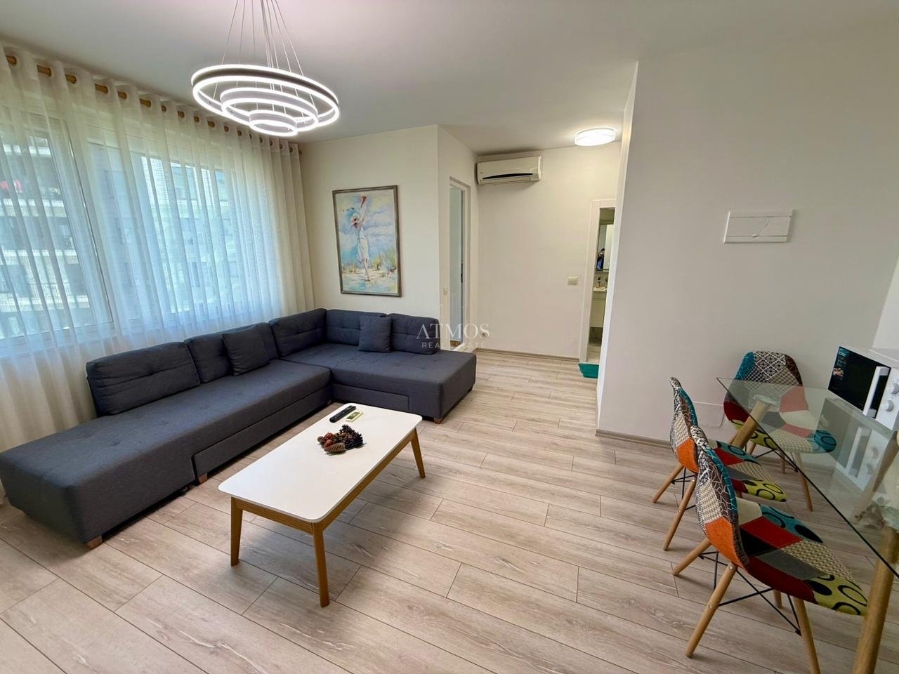 JEPET ME QERA APARTAMENT 1+1+BALLKON TEK RRUGA E KOSOVAREVE