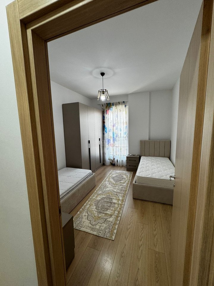JEPET ME QERA APARTAMENT 2+1+2
TEK DON BOSKO
