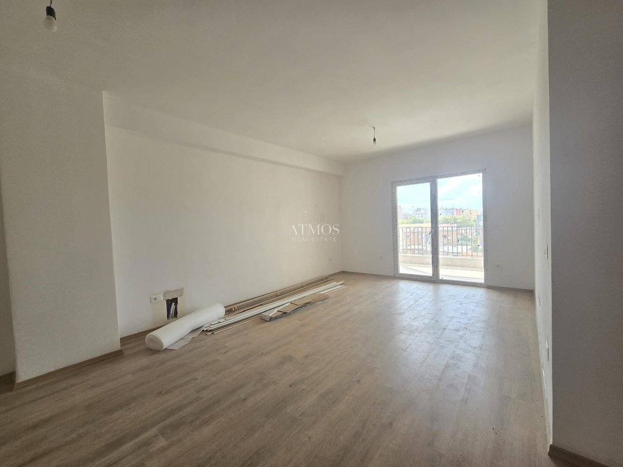 Apartament 2+1+2 Për Shitje në Laprakë,, Tiranë - 187,000€ | 117 m²