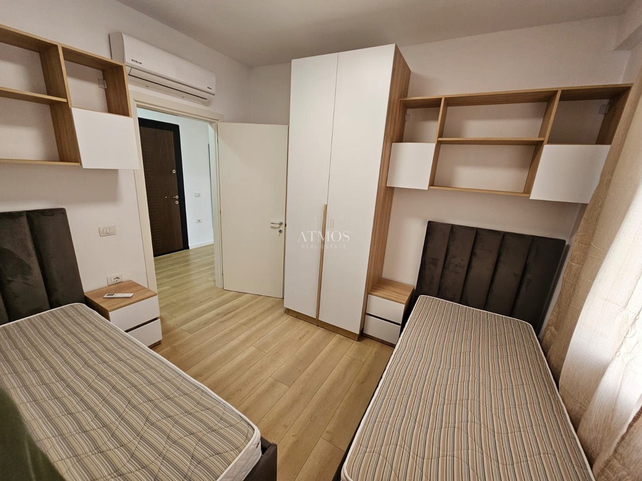 APARTAMENT ME QIRA 2+1 RR. DRITAN HOXHA