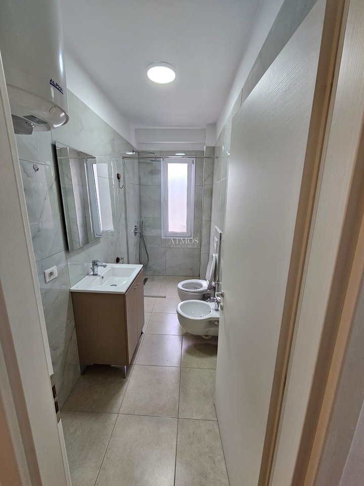 APARTAMENT ME QIRA 2+1 RR. DRITAN HOXHA