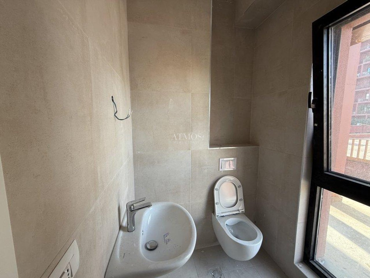 Apartament 2+1 Me Qira në 21 Dhjetori, Tiranë - 1200€ | 117 m²