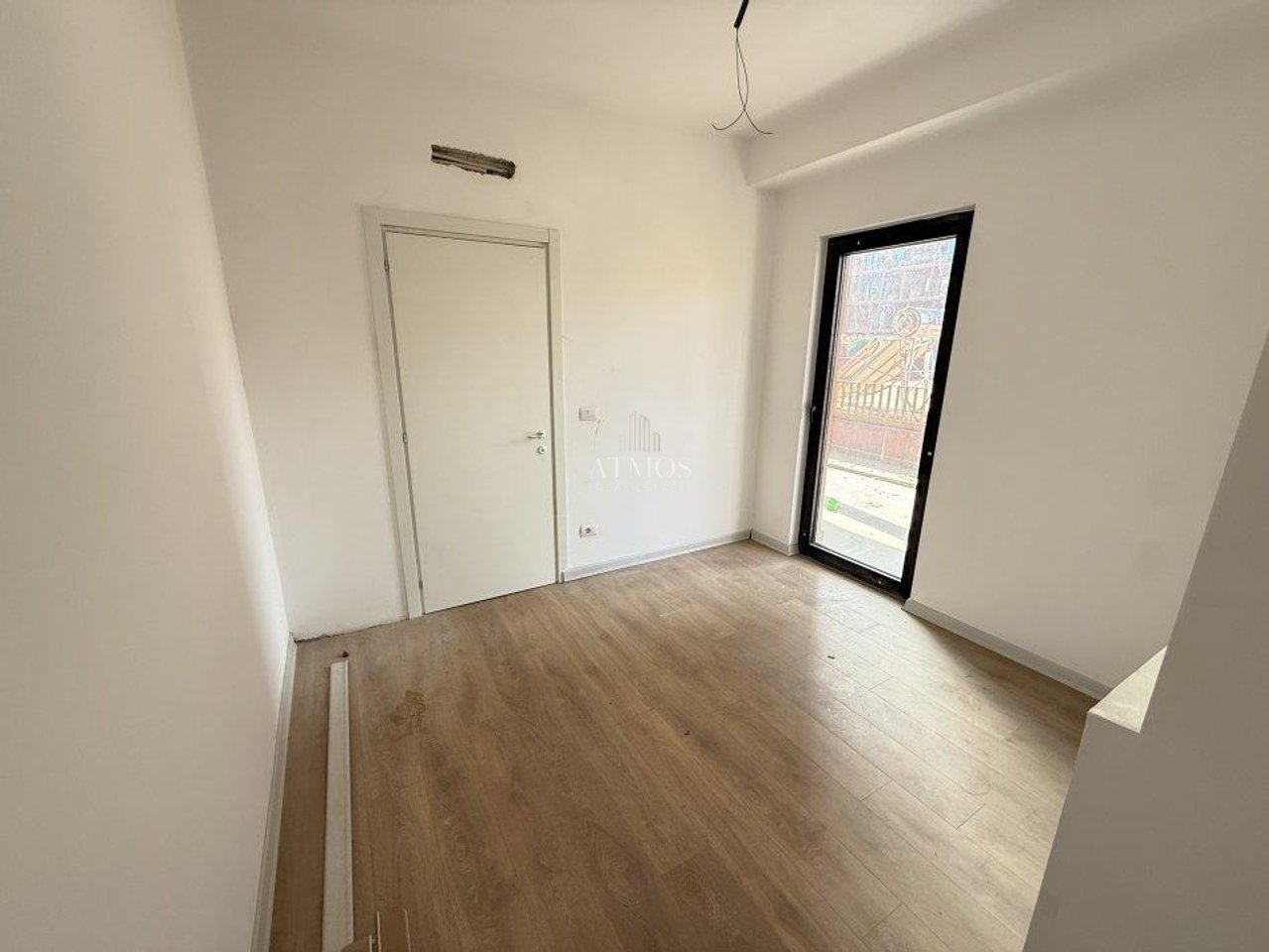 Apartament 2+1 Me Qira në 21 Dhjetori, Tiranë - 1200€ | 117 m²