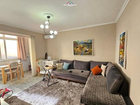 1+1 apartment for rent near Brryli