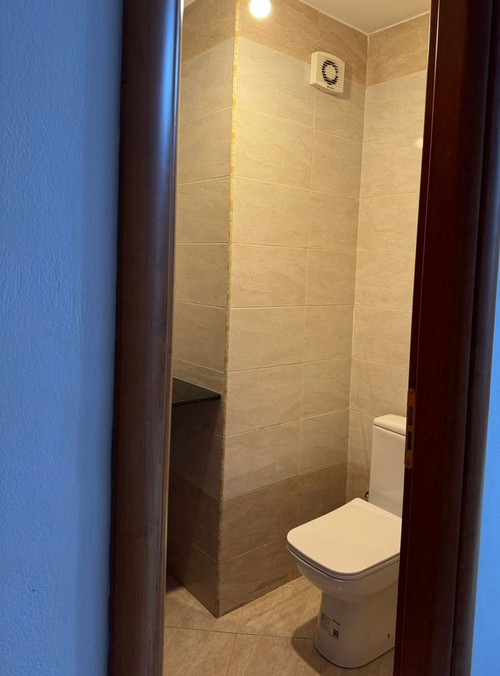 APARTAMENT 2+1 PER QIRA TEK RRUGA ROBERT SHVARC