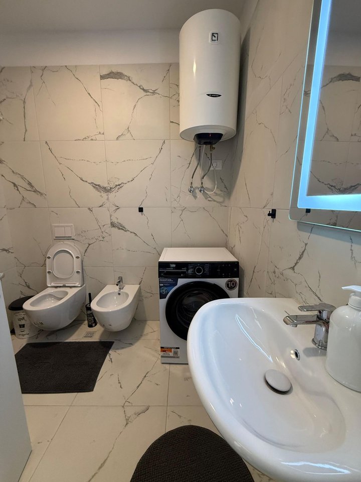 APARTAMENT ME QIRA TEK UNIVERS CITY